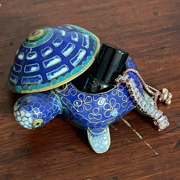 Vintage REAL CLOISONNÉ turtle trinket box, miniature. Collectible art. 3 inches - Picture 1 of 9